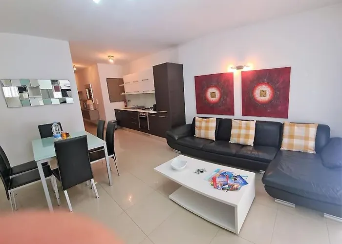 Belmonte Heights, Block I, 19 Apartment *